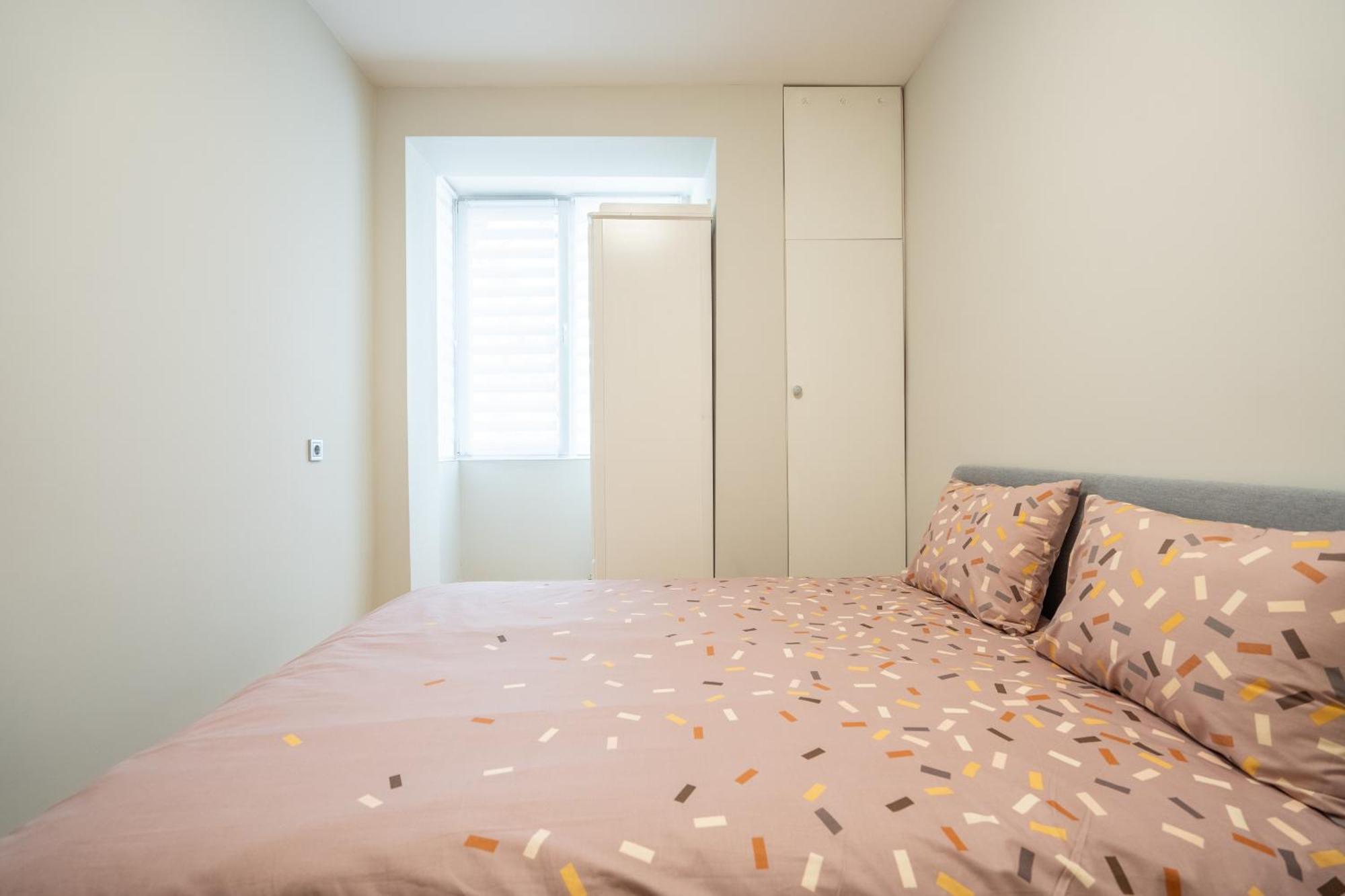 Pirotska 2-Bedroom 100M2 Apartment In Sofia Center Zewnętrze zdjęcie